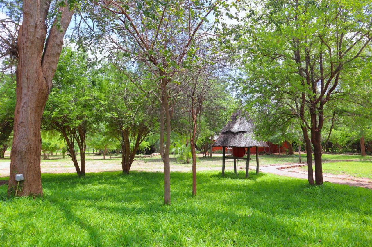 Munga Eco-Lodge Ливингстон Экстерьер фото